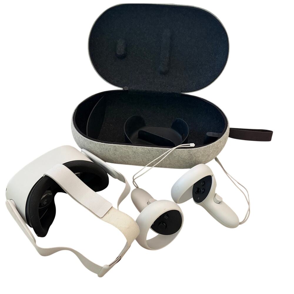 Meta Oculus Quest 2 VR Headset All In One Bundle Carry Case 128GB Controllers